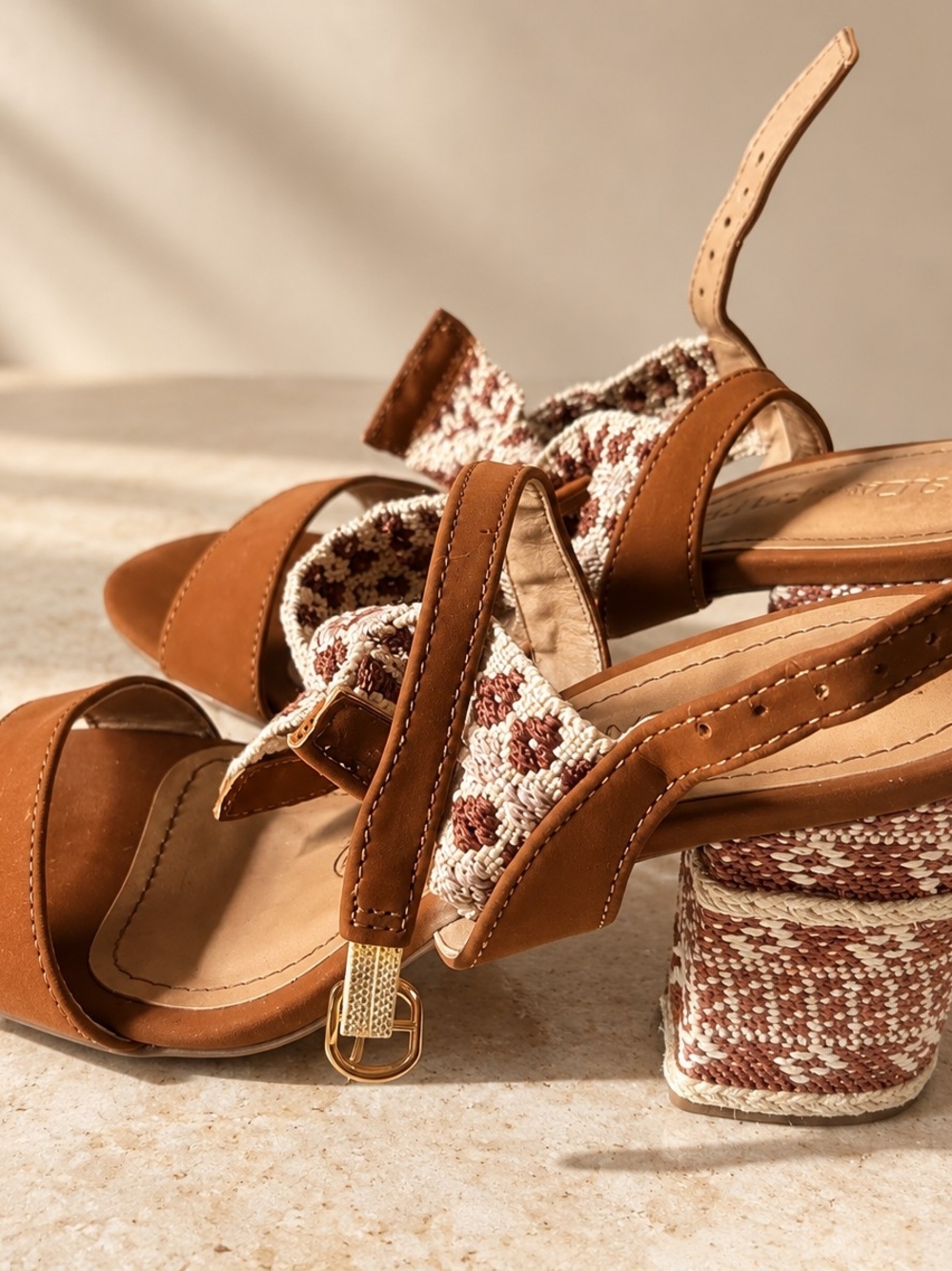 Suzana Santos Brown Woven Block Heel Sandals Size 8 Made in Brazil